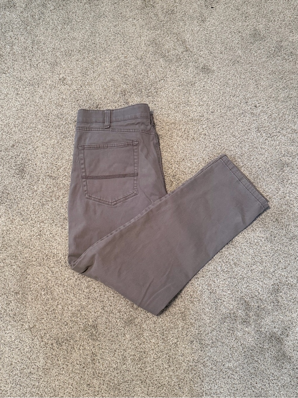 Iron Co. Men’s Casual Straight-Leg Pants in Slate